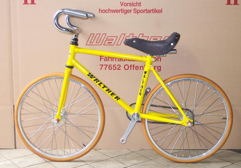 Kunst Maschine Modell WALTHER